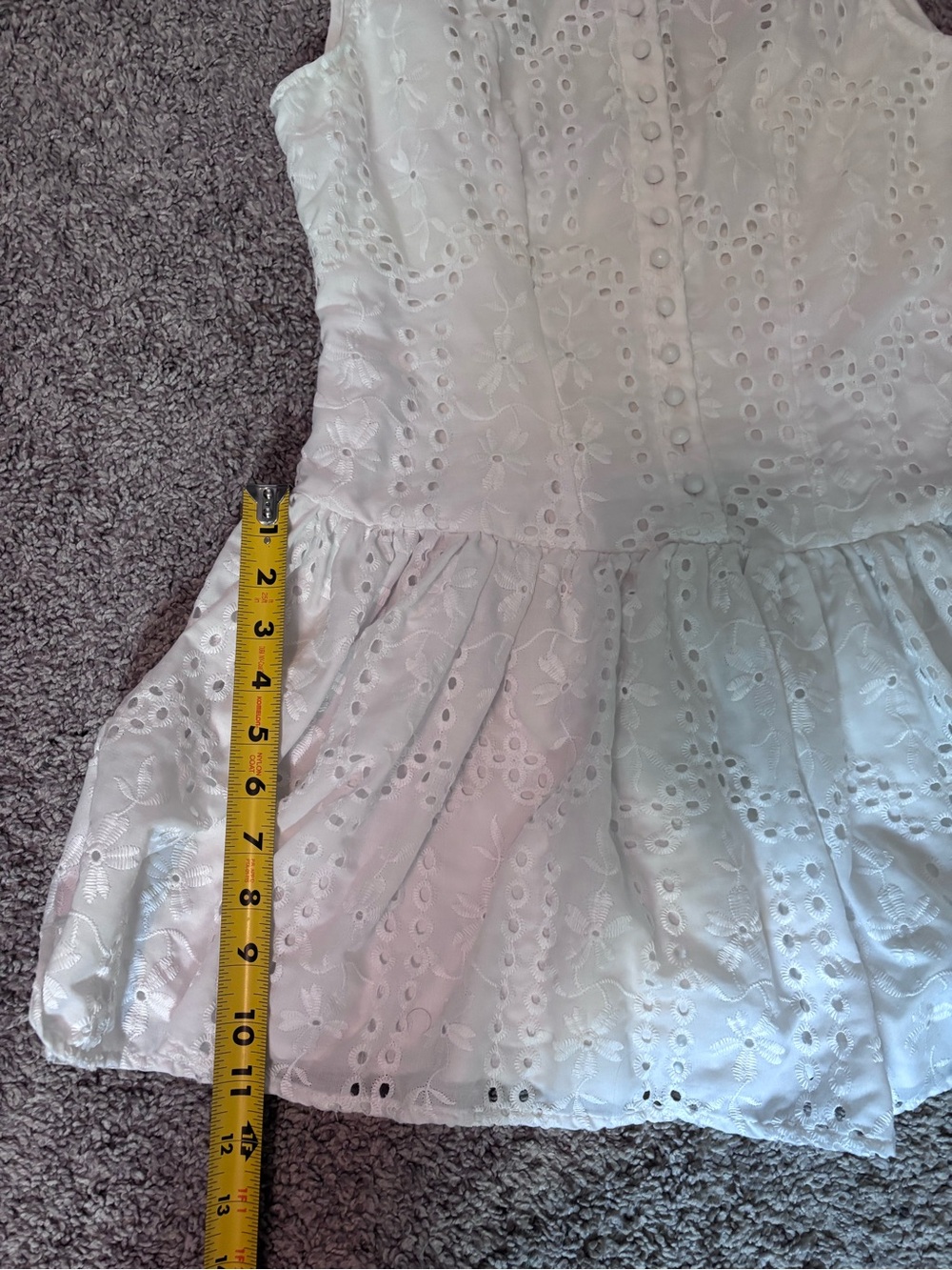 Classic White Eyelet Sleeveless Dress Size XS/S - Picture 11 of 12